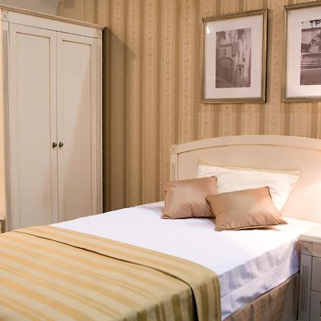 Hotel Kasyno Jarocin Szoba fotó