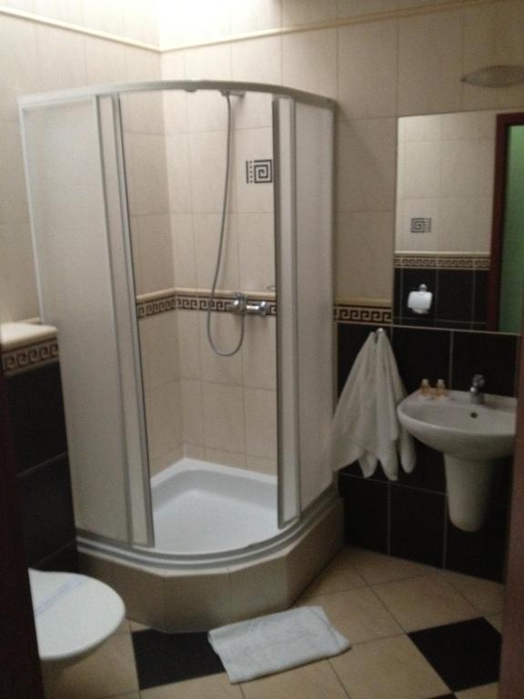 Hotel Kasyno Jarocin Szoba fotó